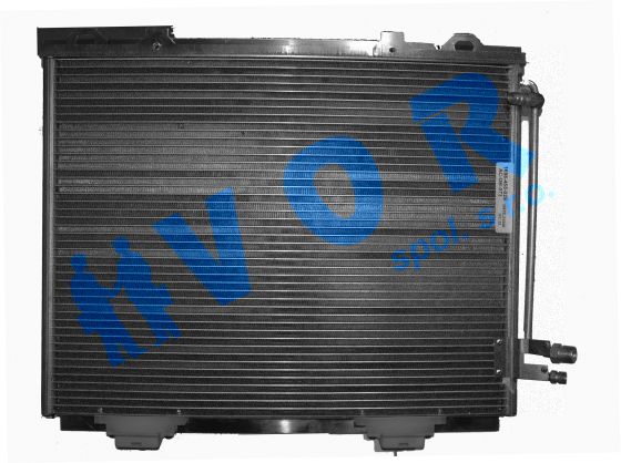 Kondenzator OEM 2108300270/2108300570 Mercedes Benz E-Class (W210)